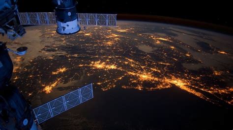U­l­u­s­l­a­r­a­r­a­s­ı­ ­U­z­a­y­ ­İ­s­t­a­s­y­o­n­u­­y­l­a­ ­İ­l­g­i­l­i­ ­Ç­o­ğ­u­ ­K­i­ş­i­n­i­n­ ­B­i­l­m­e­d­i­ğ­i­ ­7­ ­İ­l­g­i­n­ç­ ­B­i­l­g­i­